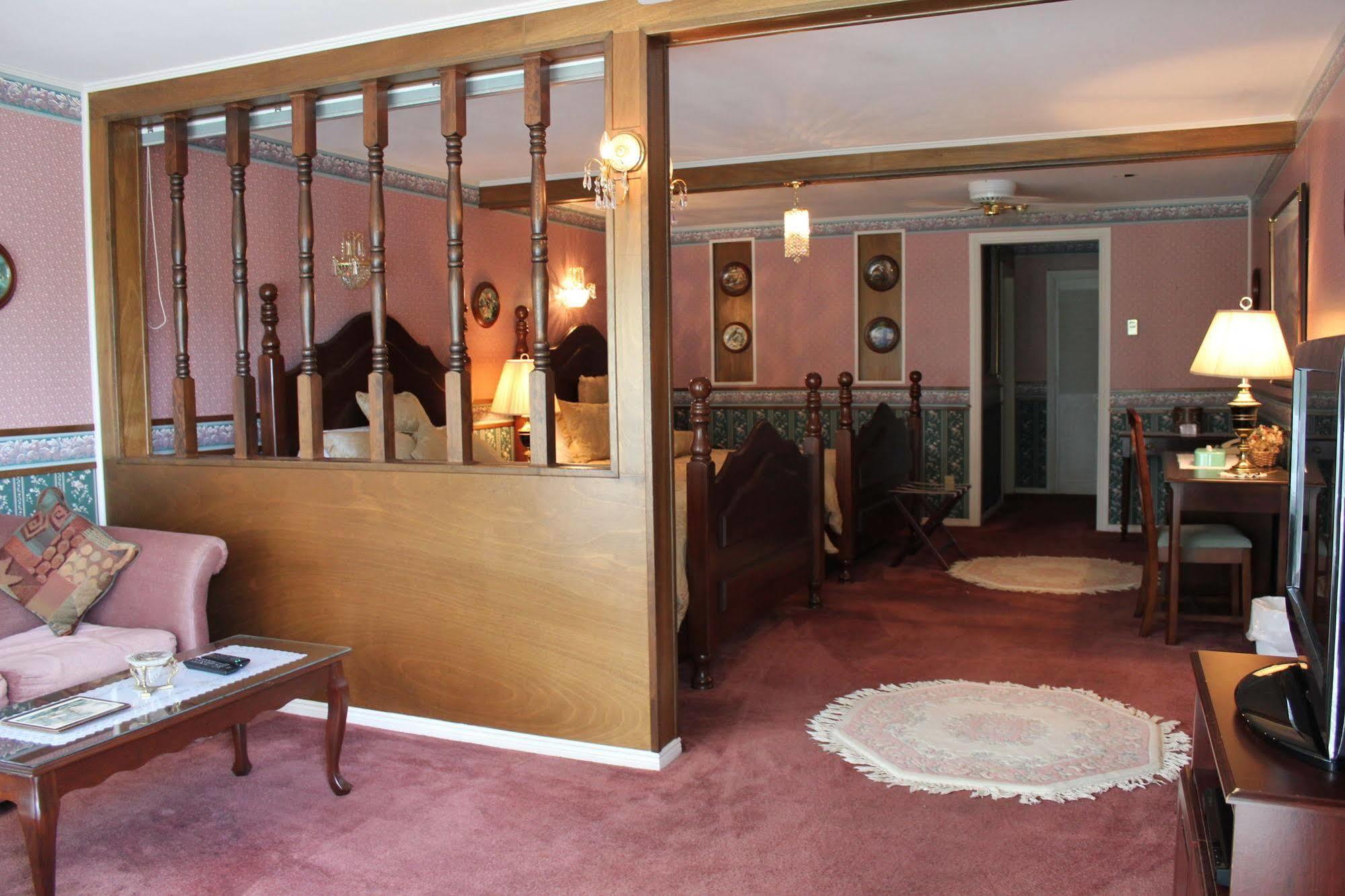 Tara Manor Inn St. Andrews By The Sea Экстерьер фото